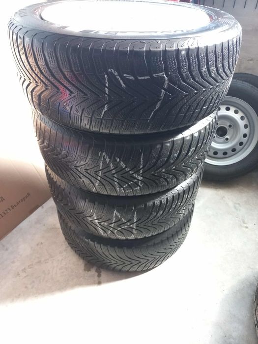 Зимни гуми с джанта 16 цола BMW