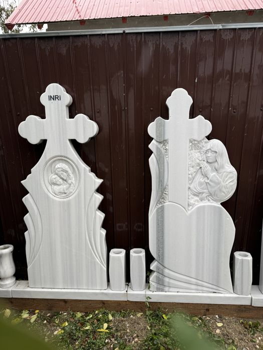 Monumente Funerare Servicii Complete (Cruci)