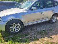 Usa,usi bmw x3 e83 diferite culori DEZMEMBREZ BMW X3 E83