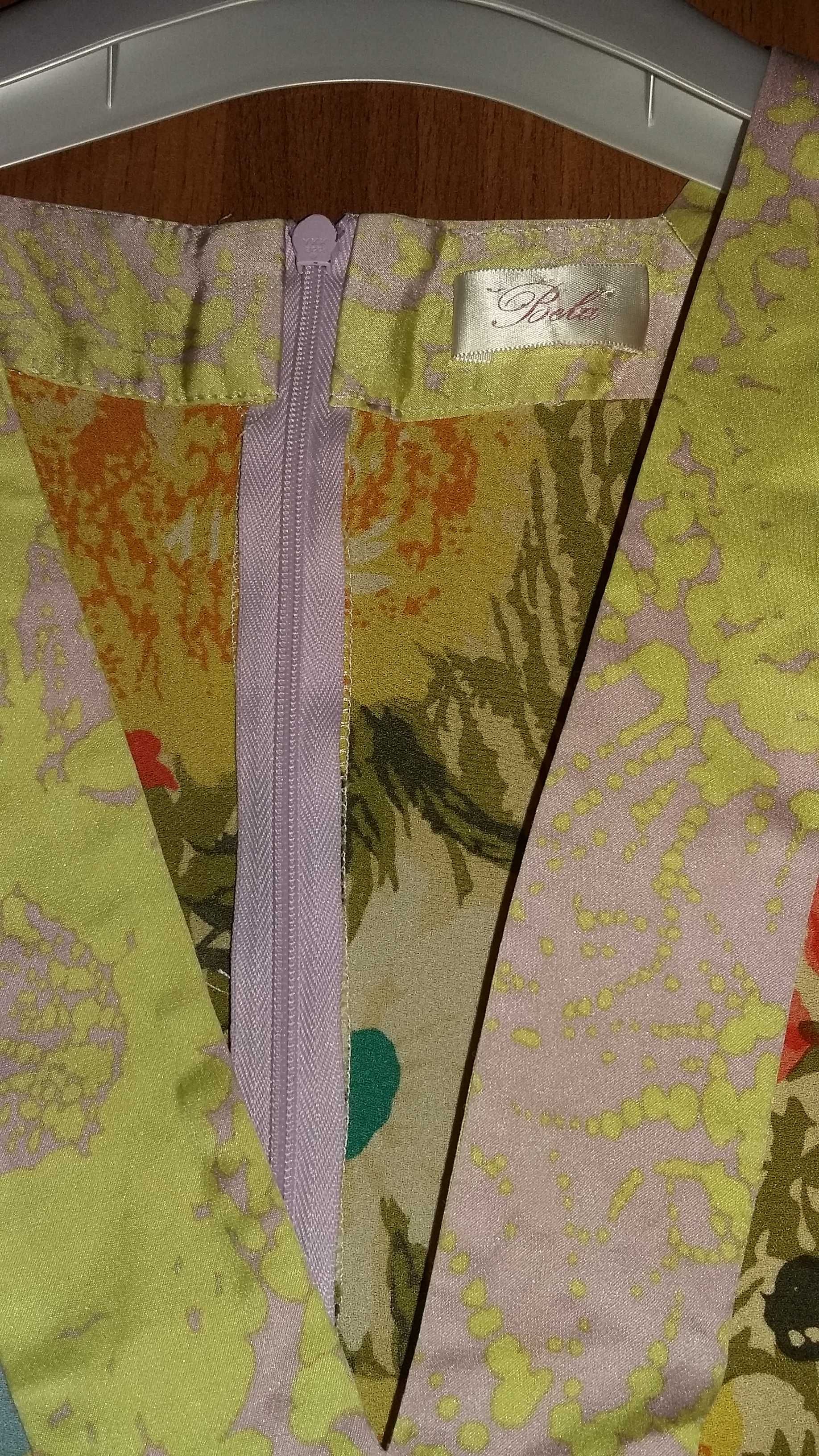 От естествена коприна Bela Fashions