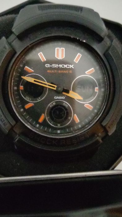 Casio G-Shock AWG-M100