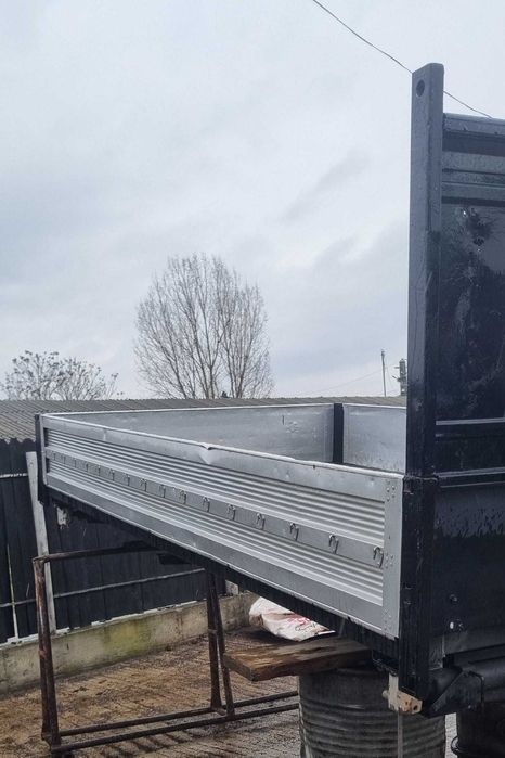 Bena basculabila Sprinter/Ford, originală  Scattolini