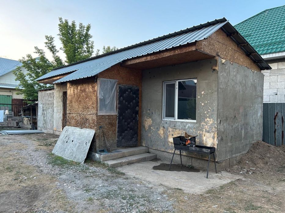 Сдам времянку двухкомнатную, газовое отопление, тёплый пол, вода, свет