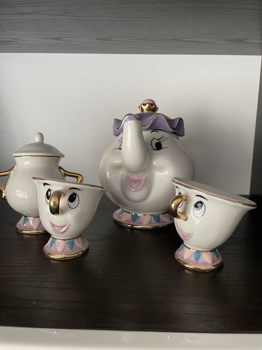 Продам чайный набор из мультика «Красавица и чудовище»