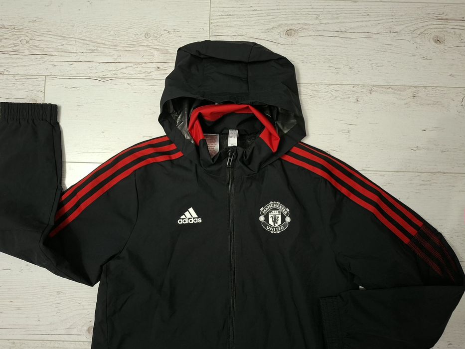 Adidas Man.United-Ориг.Детско яке Ново!!!