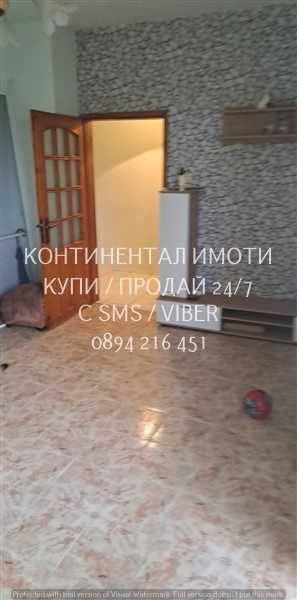Четиристаен с 3 непреходни спални панел с чиста площ 94м2, паркоместа