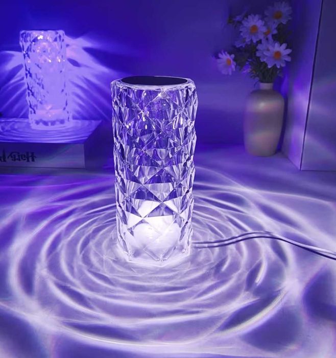 •	Lampa LED Cristal RGB – Efect 3D ondulat – Decor Modern
