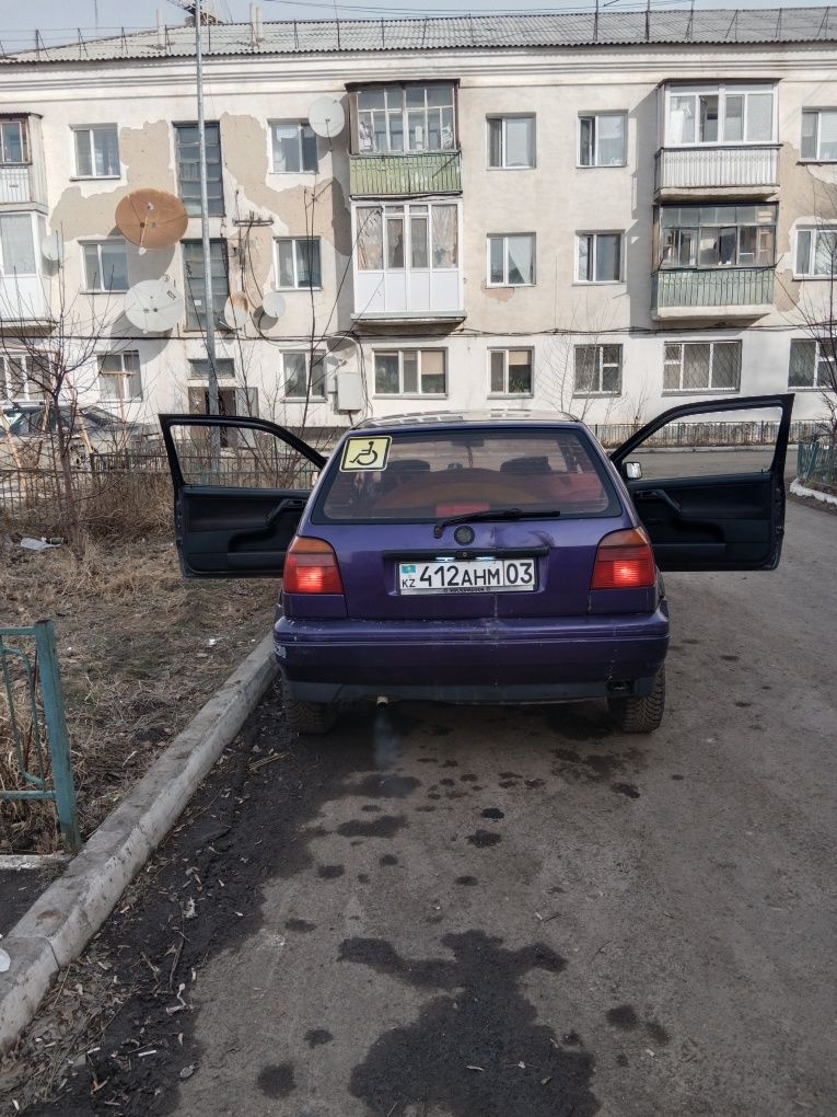 Срочно продам гольф 3