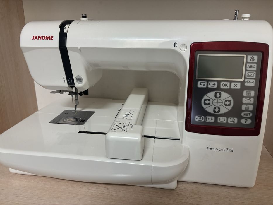 Швейная машина janome menory craft 230E лот763630