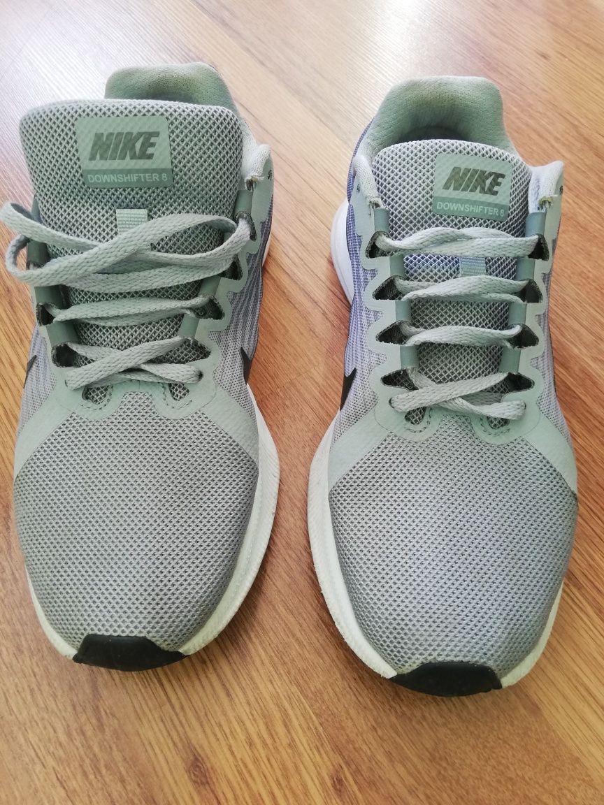 Удобни маратонки - Nike-за момче