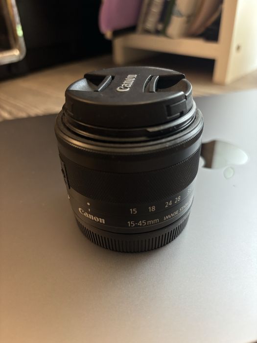 Canon M50 + obiectiv 18-55
