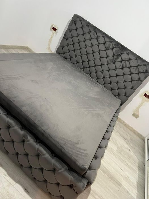 Paturi  tapițate  de  vânzare