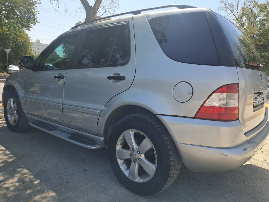 Mercedes Benz ML 163