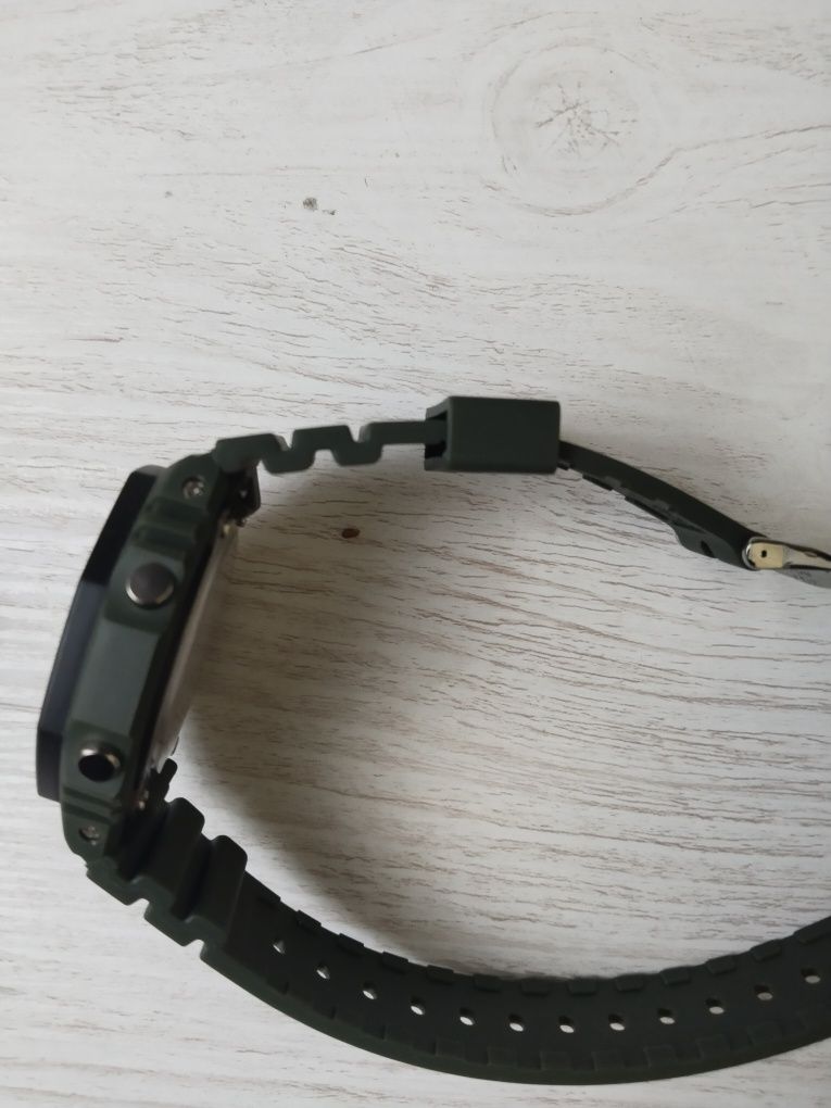 Casio g shock GA 2110 SU 3AER