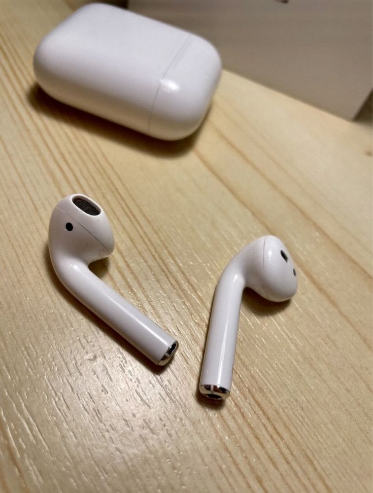Кейс зарядно Airpods