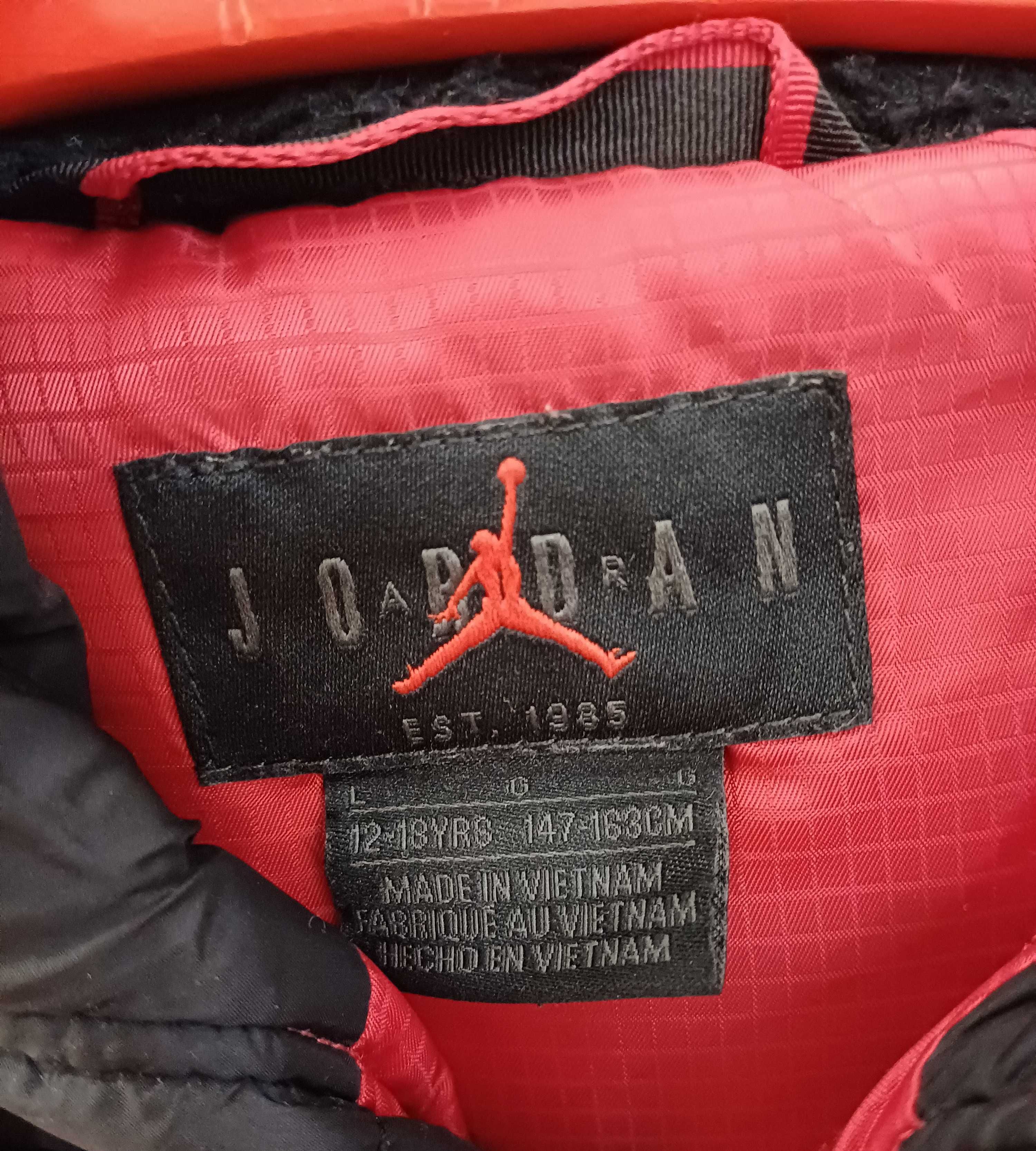 Jordan 100% оргинално Яке