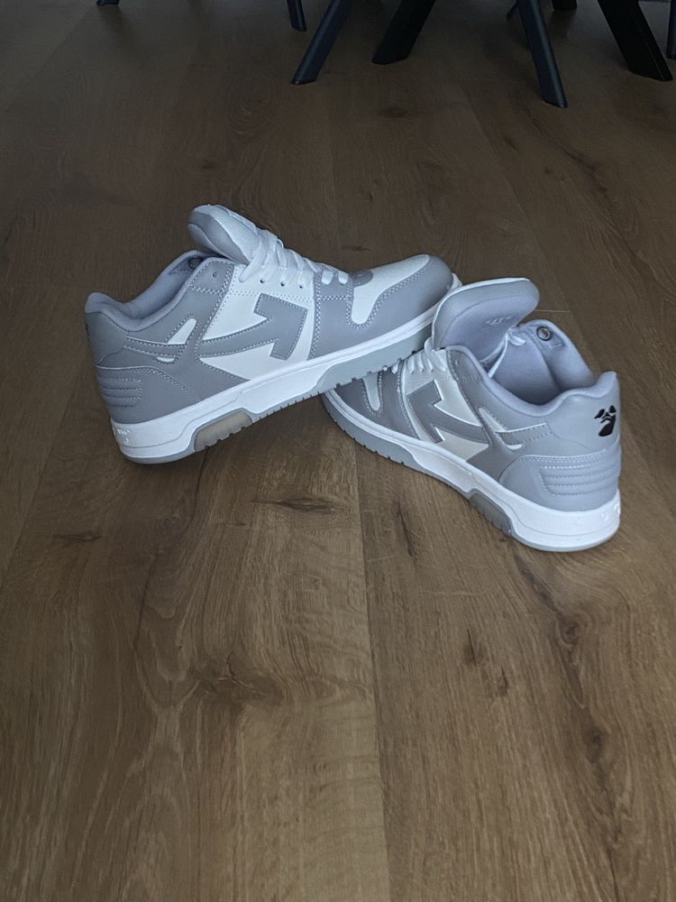 Adidasi off white Out Off Office
