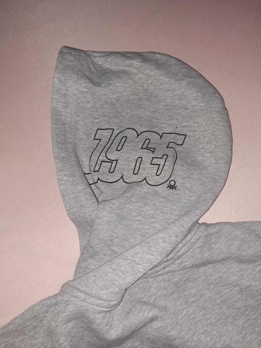 Benetton суичър 160см