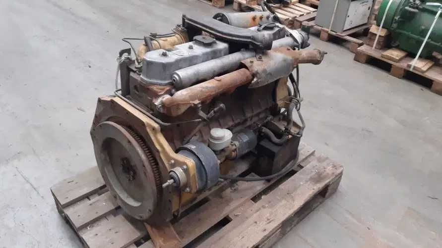 Motor complet excavator Mitsubishi S6E - Piese motor Mitsubishi