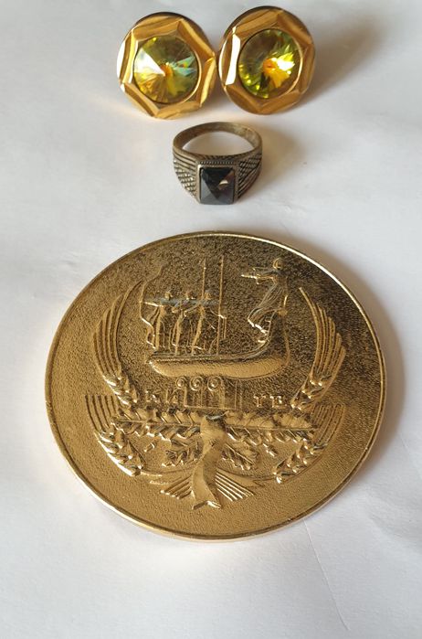 Продам подарок для молодых.