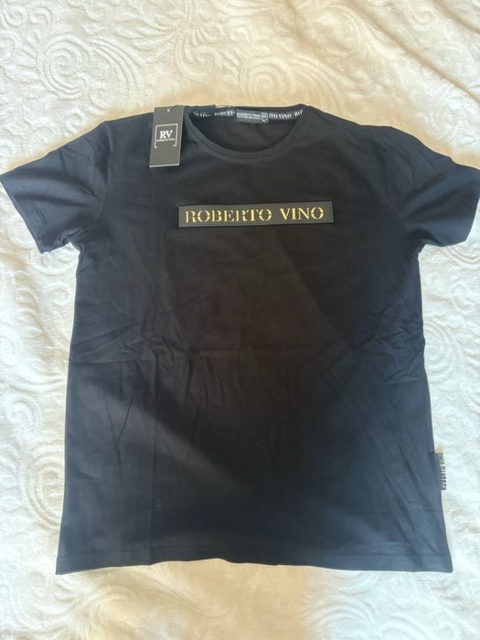 Roberto vino тениска