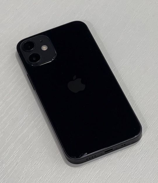 iPhone 12 Black Neverlock