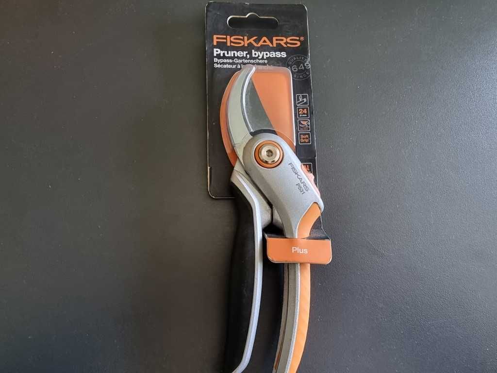 Fiskars P531 PLUS - Plus P541 - P751 - лозарски и градинскки ножици