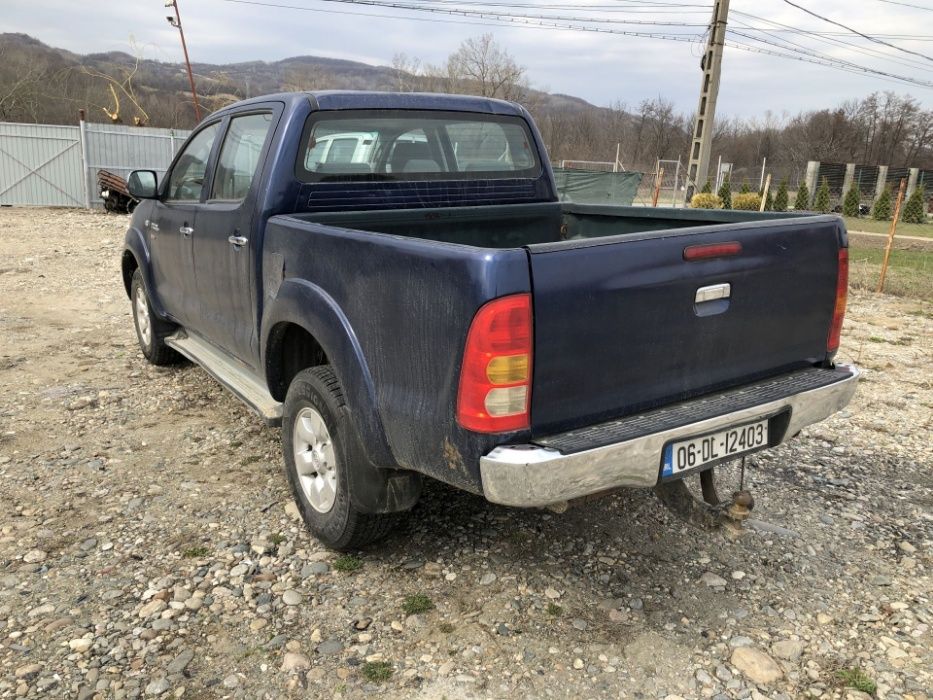 Dezmembrari dezmembrez piese toyota hilux 2006 euro3