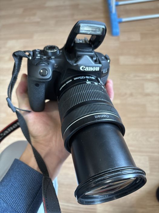 Фотоаппарат Canon 800D, вспышка 430EX