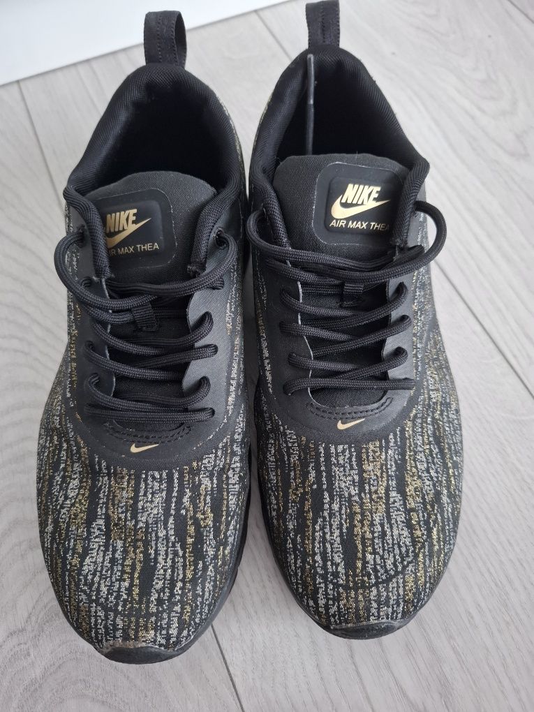 Дамски маратонки Nike Air Max