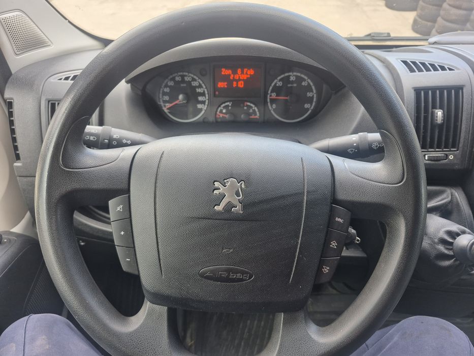 Peugeot boxer 2014 6 locuri RAR EFECTUAT