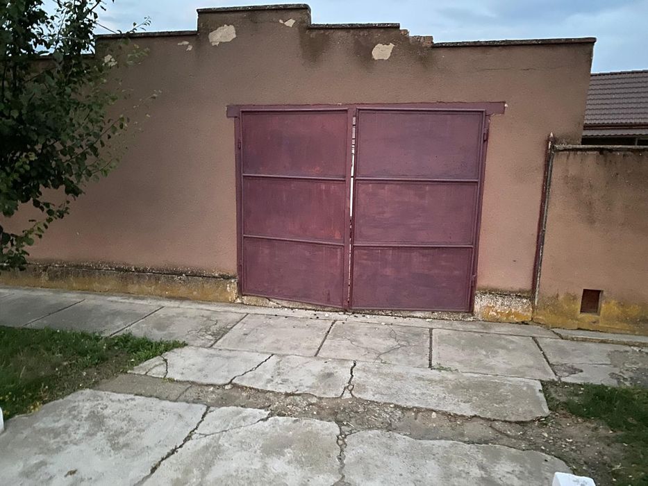 Porti fier 3 garaj, poarta