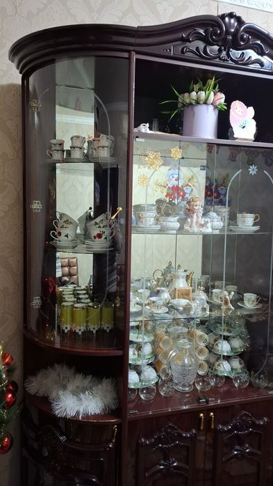 Продаётся Грка в Гостиную в хорошем состоянии