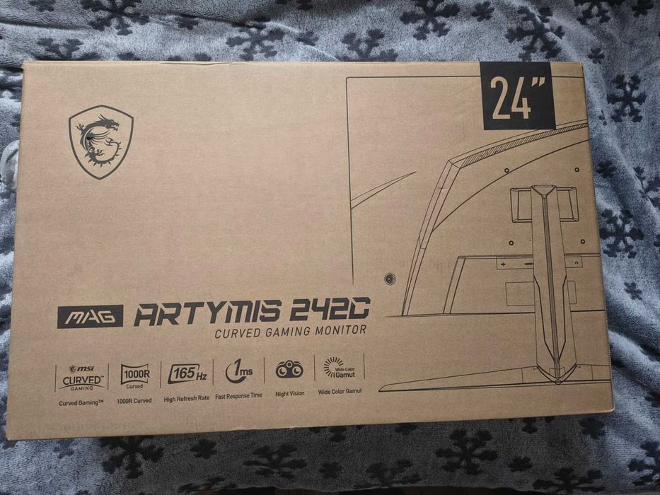 MAG ARTYMIS 242C Curved монитор 24''