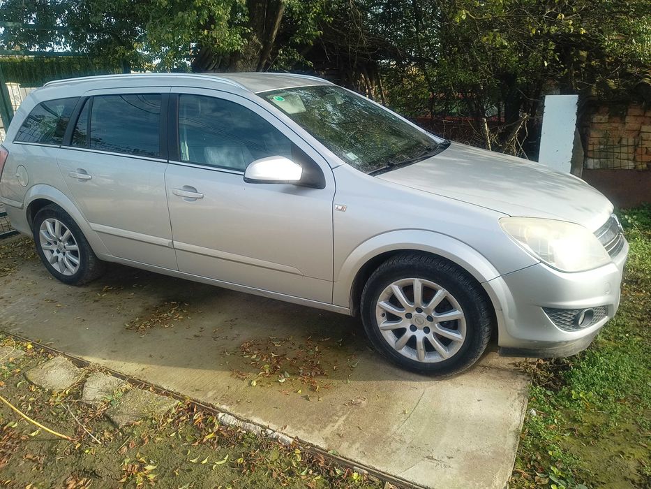 Astra H 1,6 Gas, комби сребриста