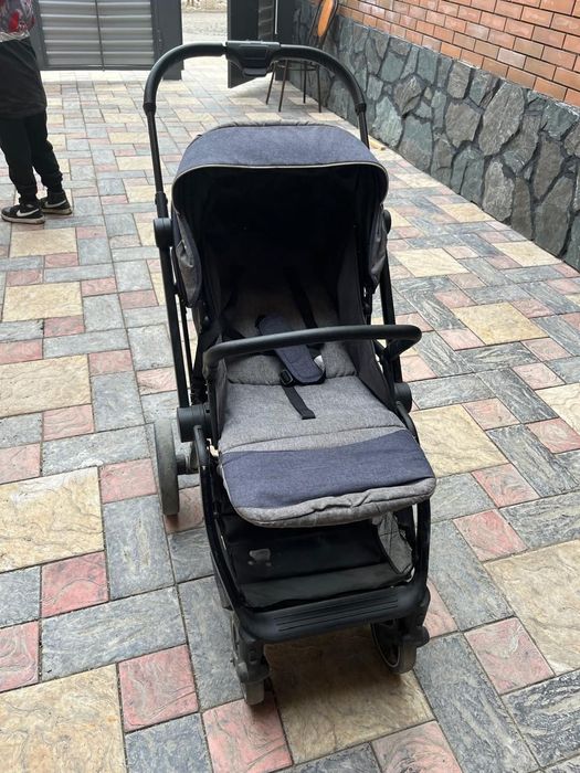 Продам детскую коляску