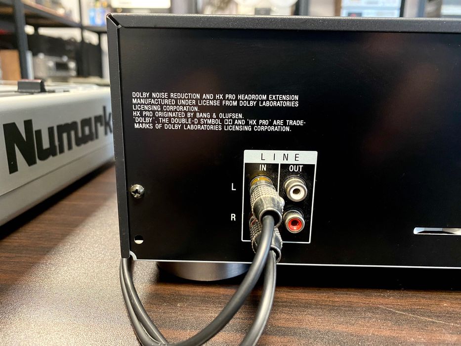 Висококачествен дек Sony