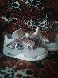 Jordan 4 frozen moments