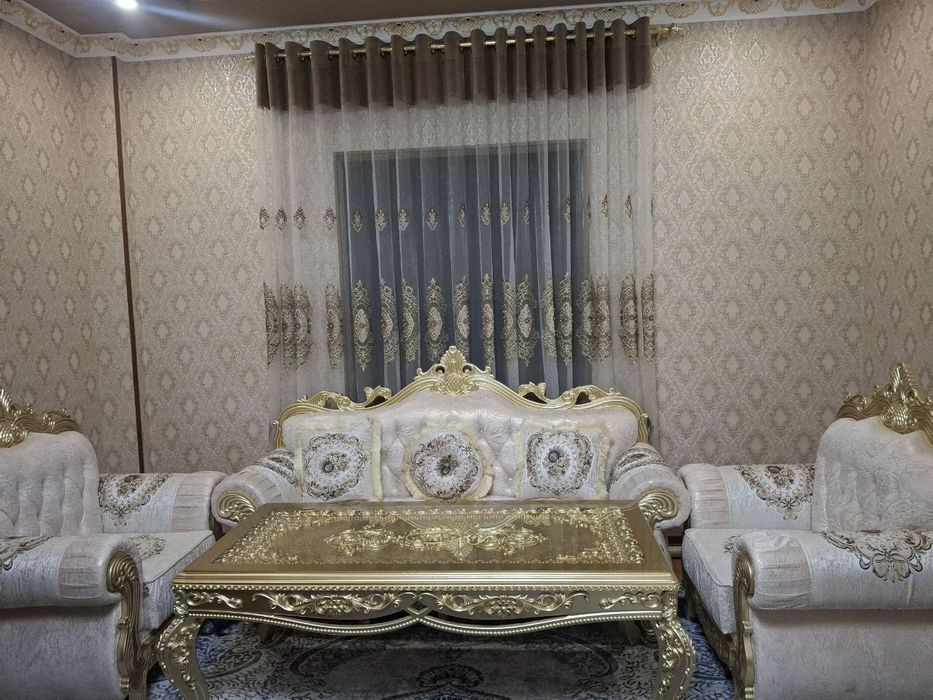 Divan kreslo sotiladi srochna Yangi ishlatilmagan umman