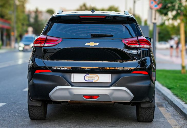 Tracker 2 treker 2 premier LTZ LT kuzif va salon fara, shisha, kapot