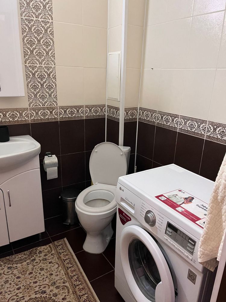 Сдам на длит срок 1к кв  за гипер Дина