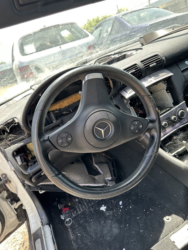 Mercedes W204 C220CDI 170к.с. CLC седан НА ЧАСТИ