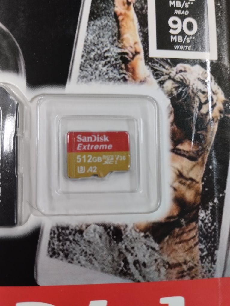 Карта памет SANDISK Extreme microSDXC, 512GB, Class 10 U3, V30