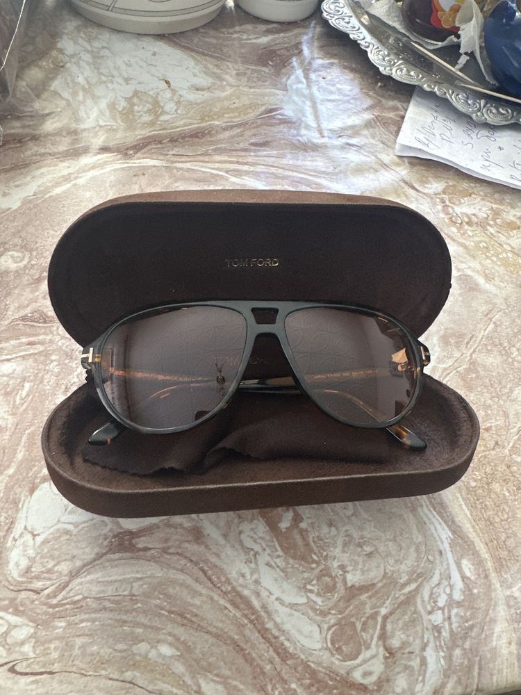 Слънчеви очила “Tom Ford”