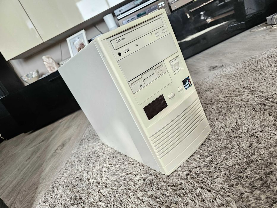 Calculator Vechi,Socket 7, AMD K5, Retro Gaming, Slot ISA ,Buton TURBO