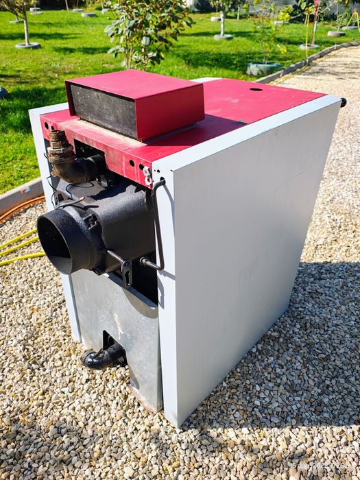 Viadrus 5 elemenți 25 kw folosită ocazional