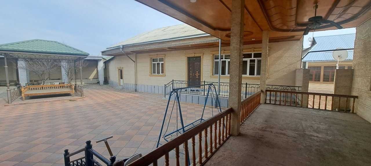 Sirdaryo viloyat Guliston shahrida Yakka tartibdagi turar joy sotiladi