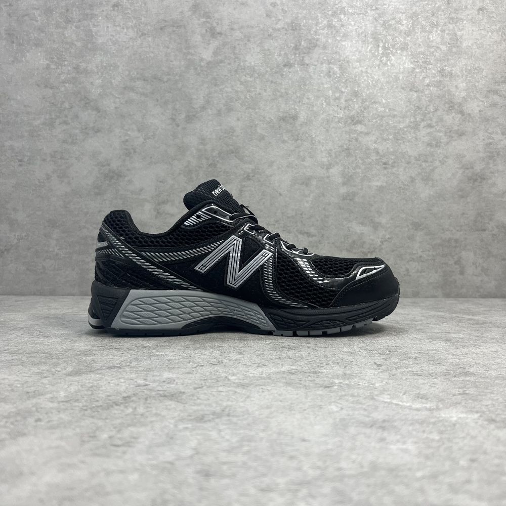 New Balance MI860XC - 43/45