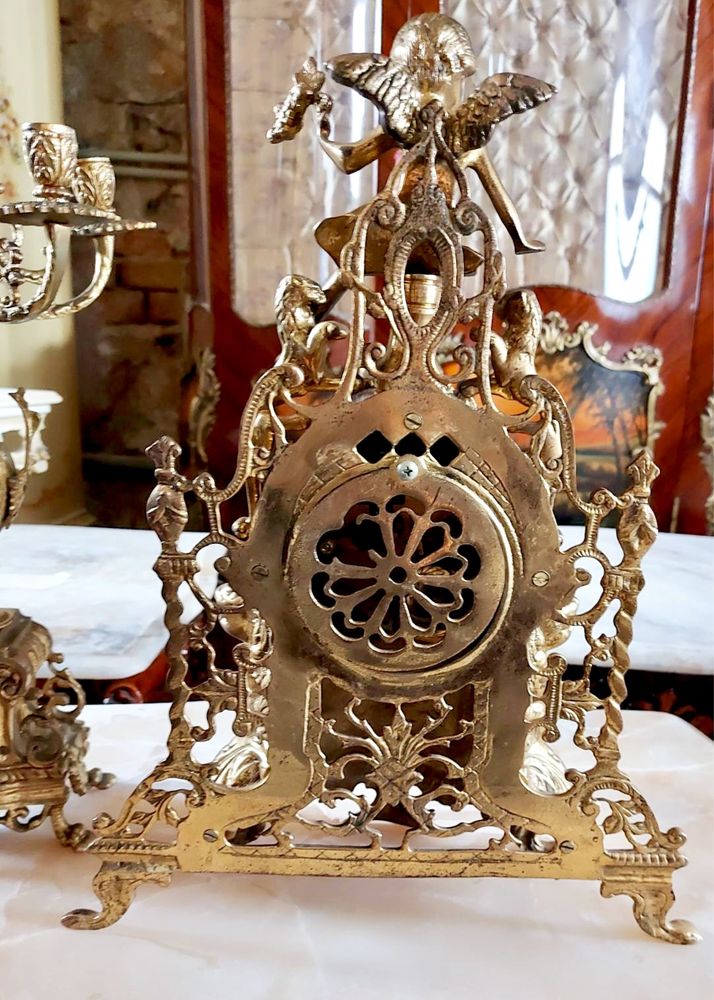 Луксозно Изкушение 2100лв Каминен Часовник “АНТИЧЕН”