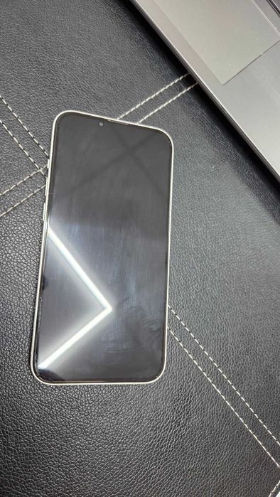 iPhone 13 Alb – Impecabil | 128 GB | Ca nou